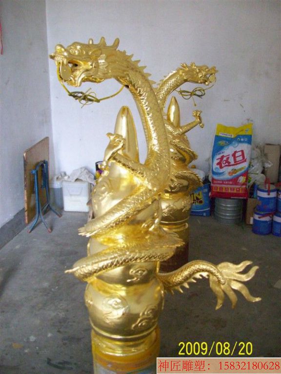 吉祥铜龙贴金 吉祥铜龙贴金