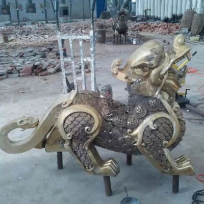 厂家制作动物仿真铜貔貅雕塑 大型广场景观雕塑 